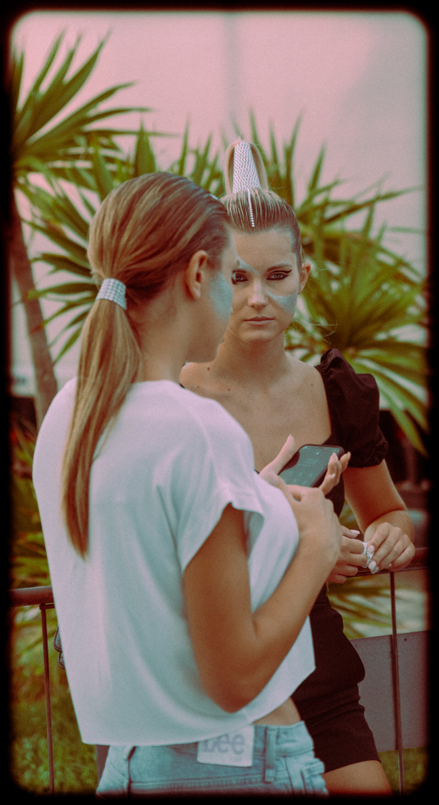 DSC 8340 scaled - Backstage
